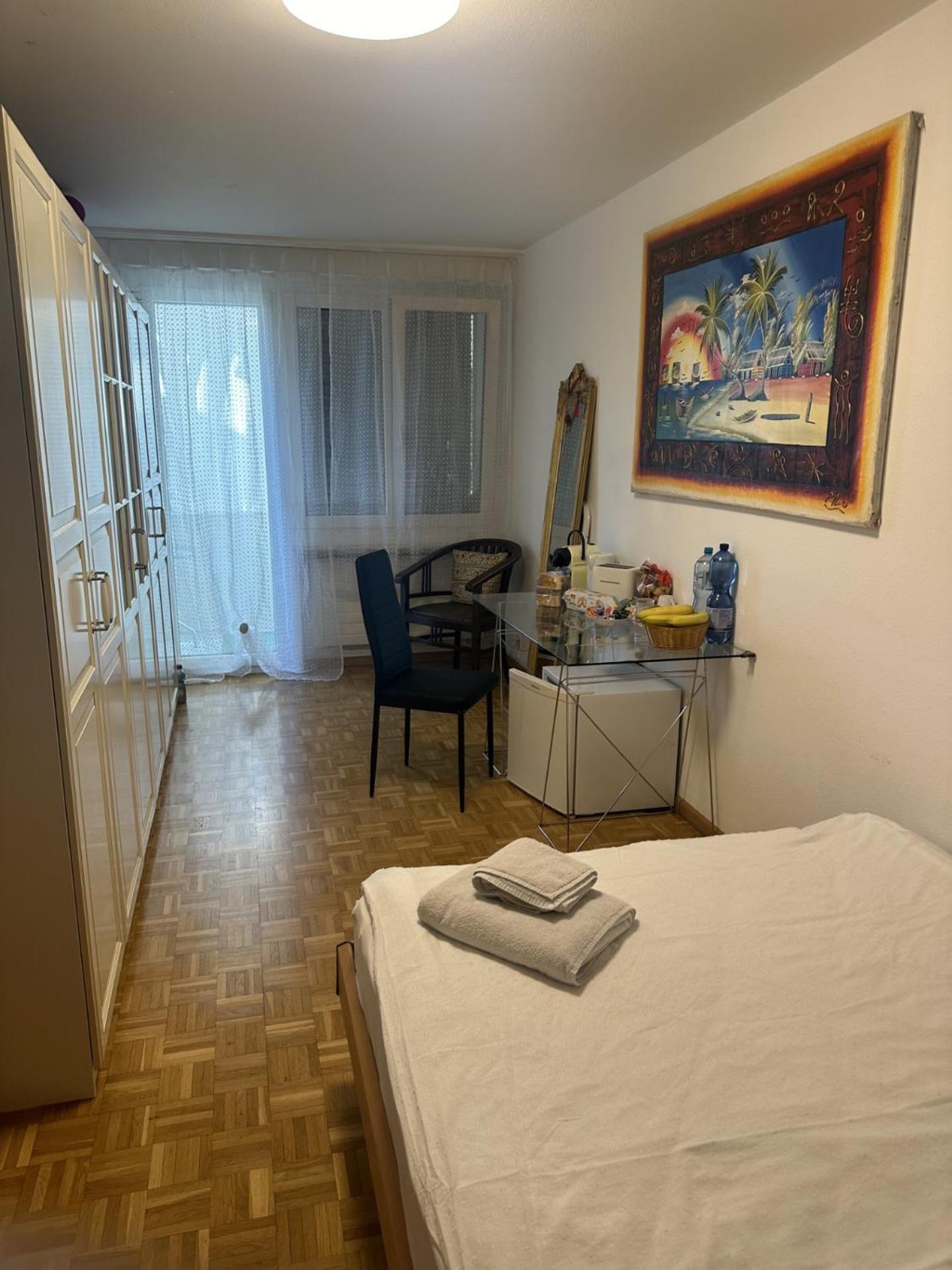 Schoenes Zimmer In Der City Bâle Extérieur photo
