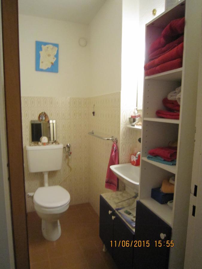 Schoenes Zimmer In Der City Bâle Extérieur photo